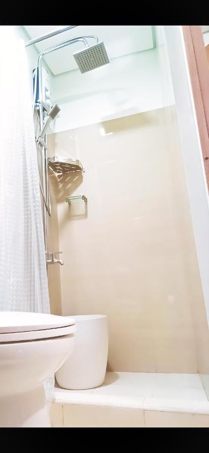 Shore 2 Residences 1Br Deluxe Room In Moa Complex Manila Exterior photo