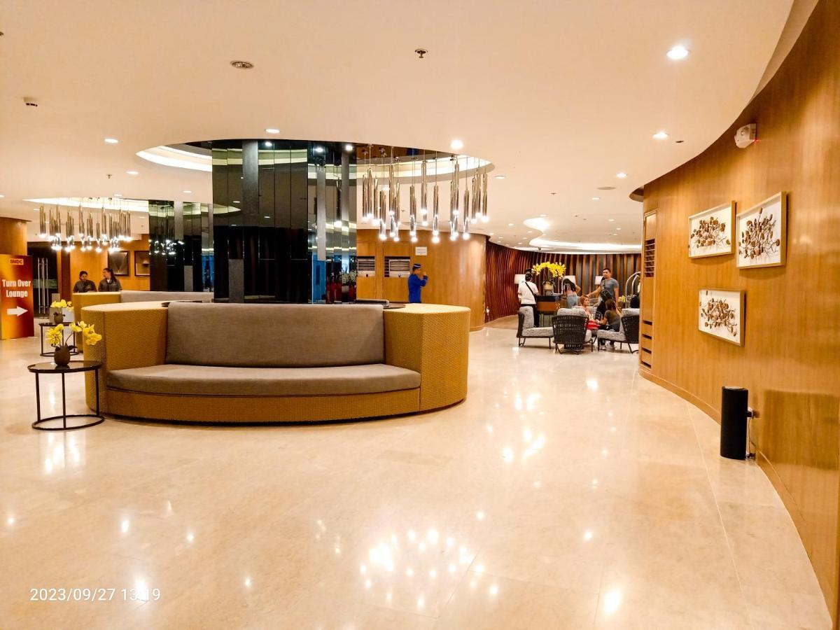 Shore 2 Residences 1Br Deluxe Room In Moa Complex Manila Exterior photo